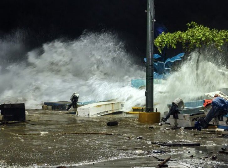 El Huracan Erick golpeo con furia en Oaxaca