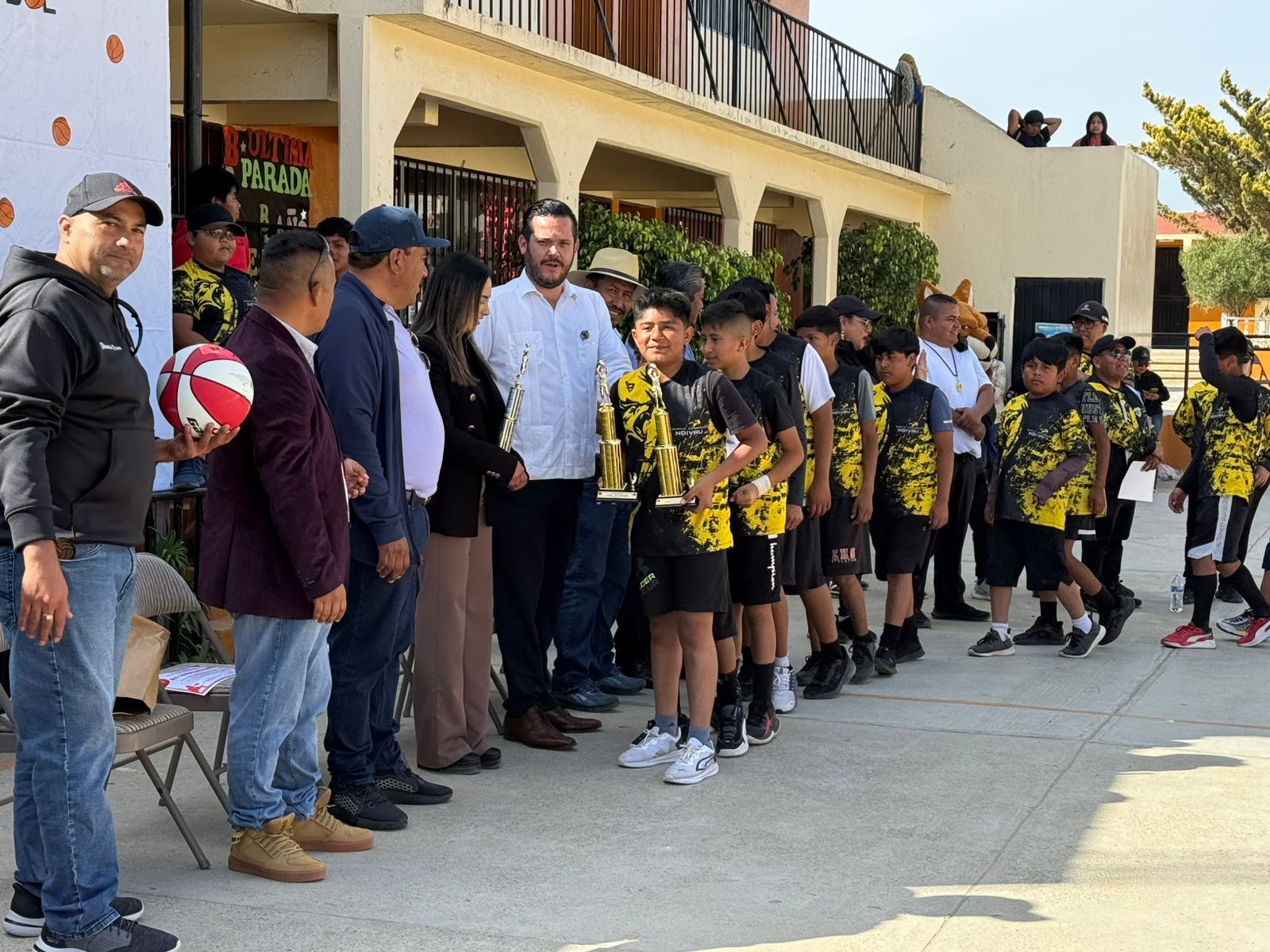 Raíces vivas: comunidades indígenas fortalecen la educación en San Quintín
